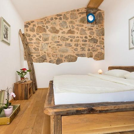 Villa Marevic Vrh  Eksteriør billede